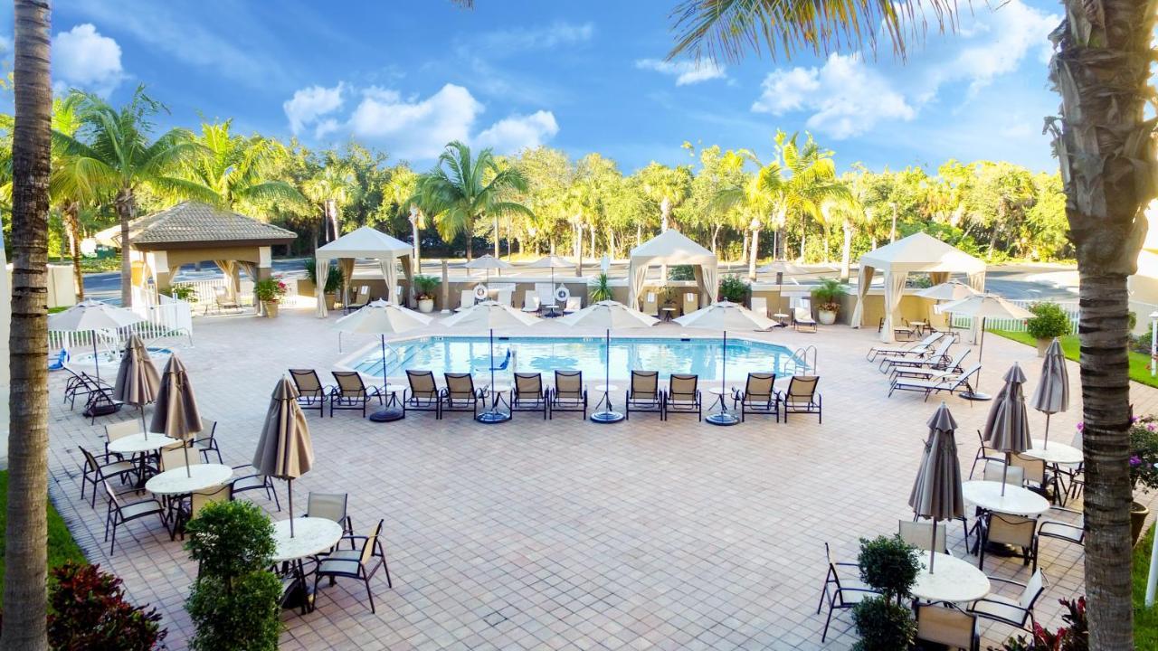 Holiday Inn Express & Suites Naples Downtown - 5Th Avenue By Ihg Luaran gambar