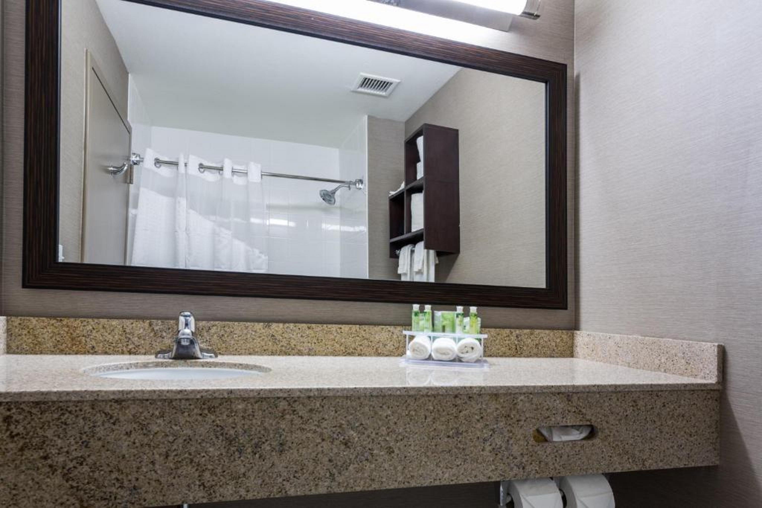 Holiday Inn Express & Suites Naples Downtown - 5Th Avenue By Ihg Luaran gambar